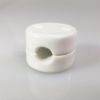 Elegáns fehér porcelán vezetékrögzítő retro enteriőrökhöz